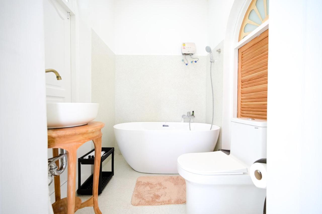 Arpo Pool Villa Riverside Bangkok Luaran gambar
