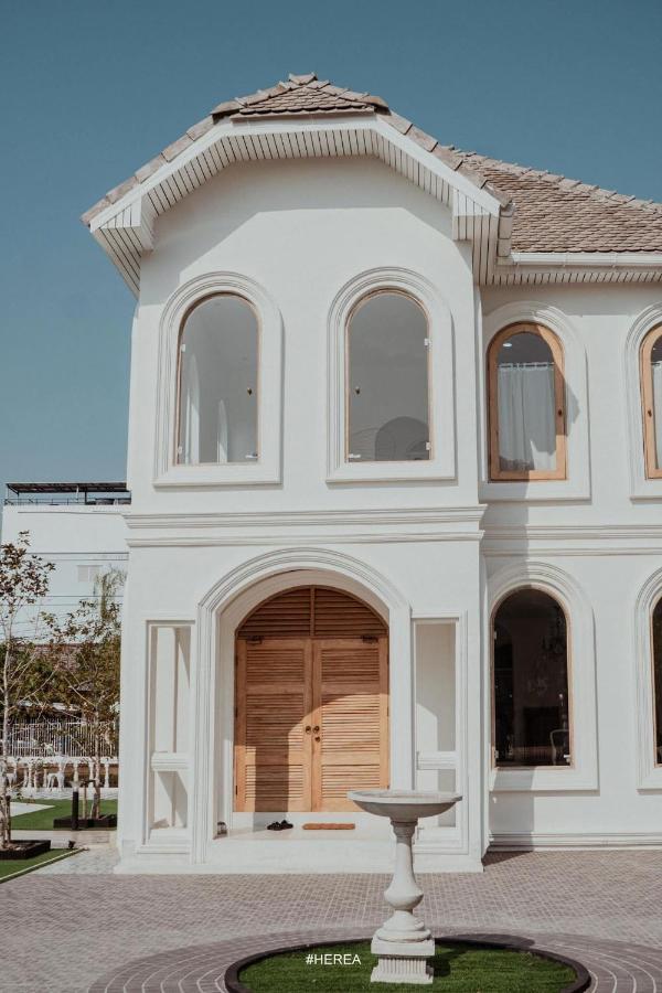 Arpo Pool Villa Riverside Bangkok Luaran gambar